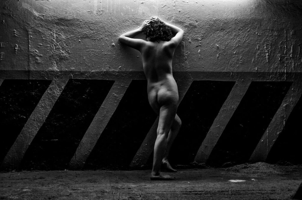 mujer sesión artística